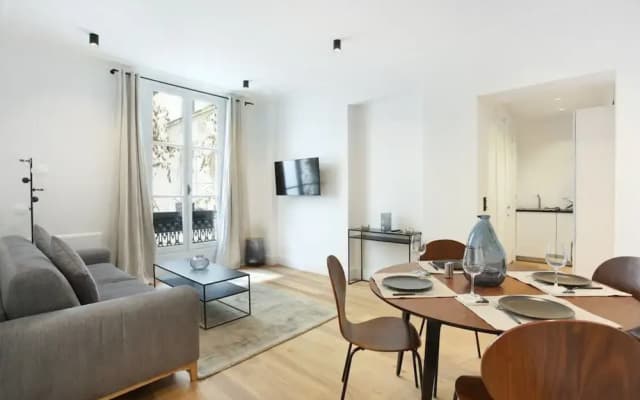 Elegant Apartment at the Palais Royal Opera - photo 5