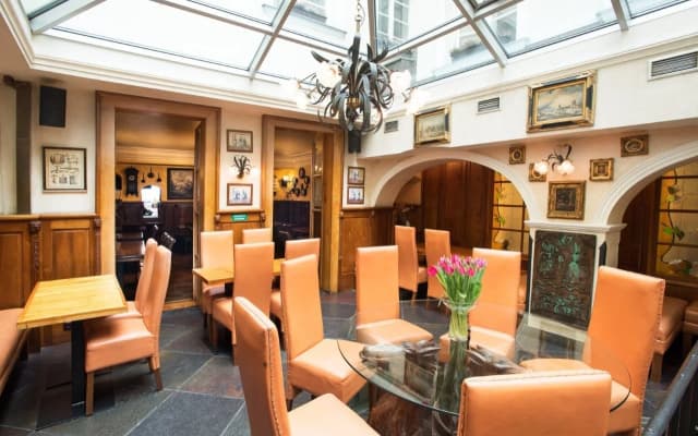 Hotel U Zlatého Stromu Prague by BHG - photo 2