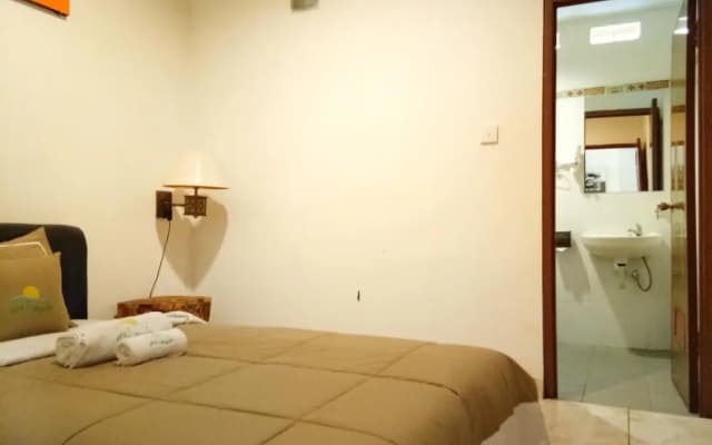 Sunny House Jimbaran - photo 4