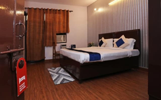 OYO 9534 Hotel Heights - photo 5