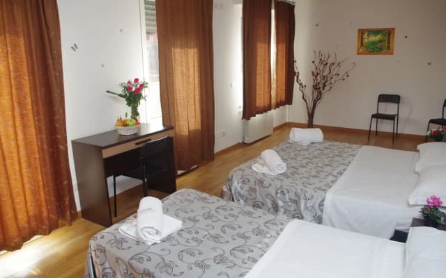 Hotel Euro Inn - photo 4