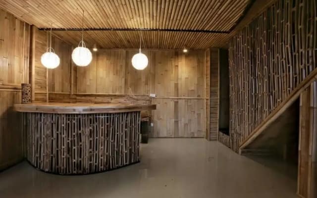 Luxury Bamboo Hostel - photo 4