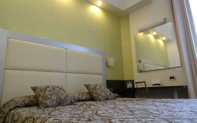 Hotel Piacenza - photo 3