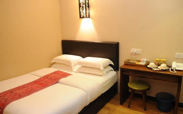 Sea Lion Hotel Firefly Concept Hotel - photo 5