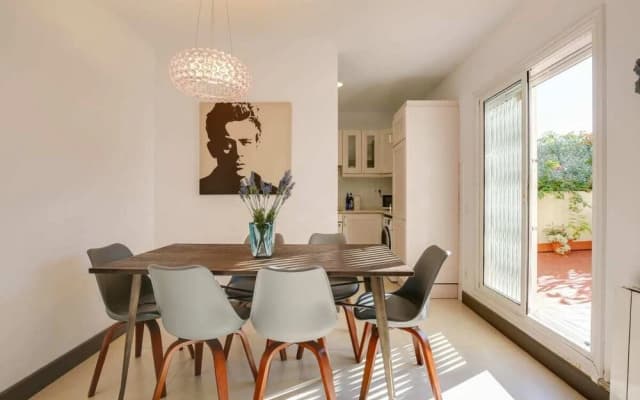 Beautiful 3bed W/terrace in Elegant Eixample - photo 3