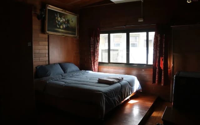 8 Plus Hotel - photo 4