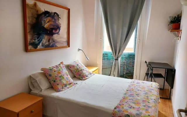 Economic Fira Suites - photo 3