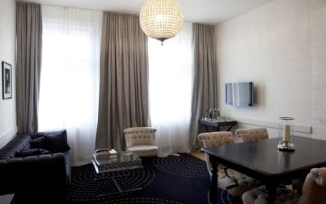 6 Rooms - photo 5