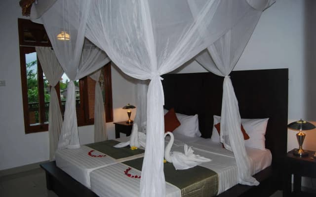 Saren Indah Hotel - photo 4