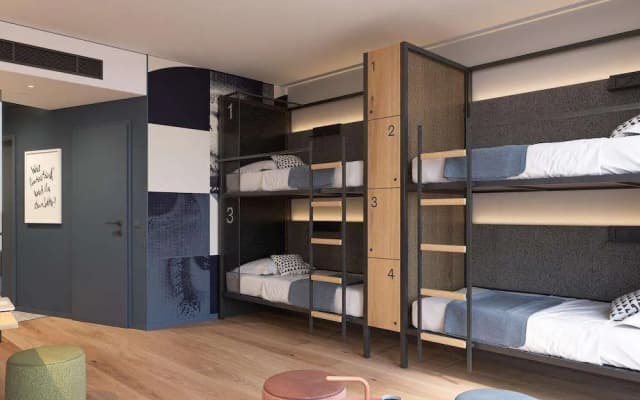 H2 Hotel Wien Schönbrunn - photo 3