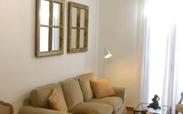 Discover Barcelona City - photo 3