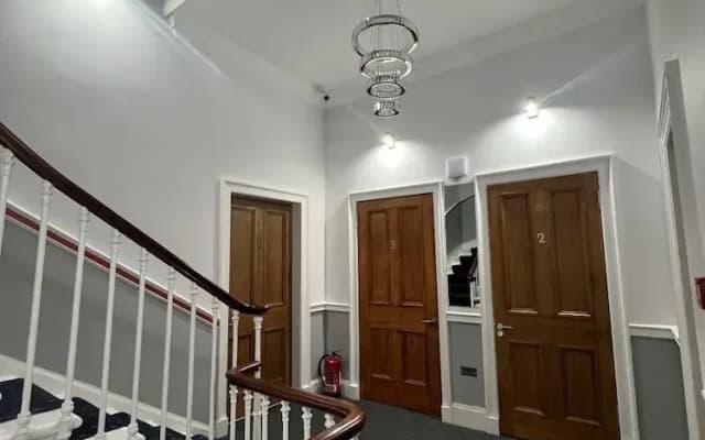 Mayfield Suites - photo 5
