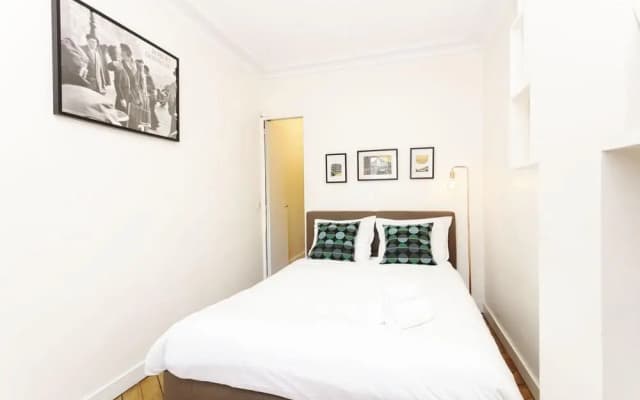 La Seine - Notre Dame Private Apartment - photo 2
