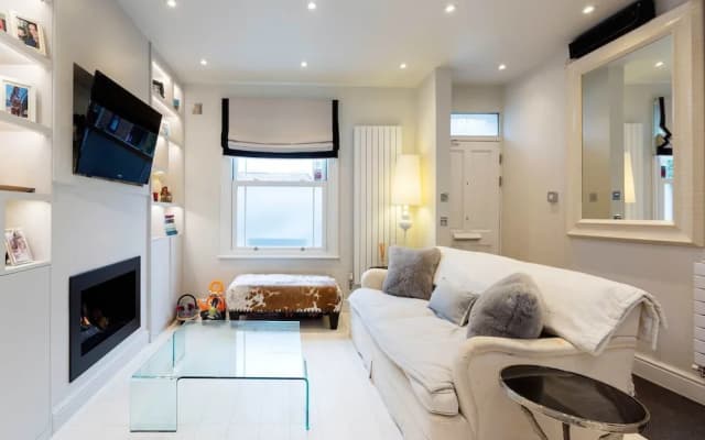 Clean Lines In Parsons Green - photo 5