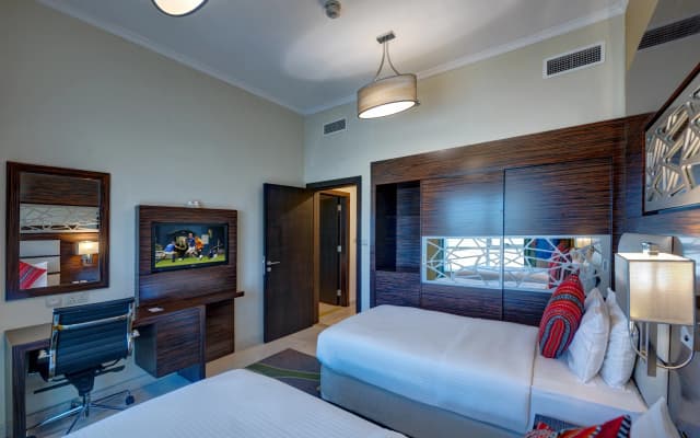 Marriott Hotel Production City, Dubai - photo 4