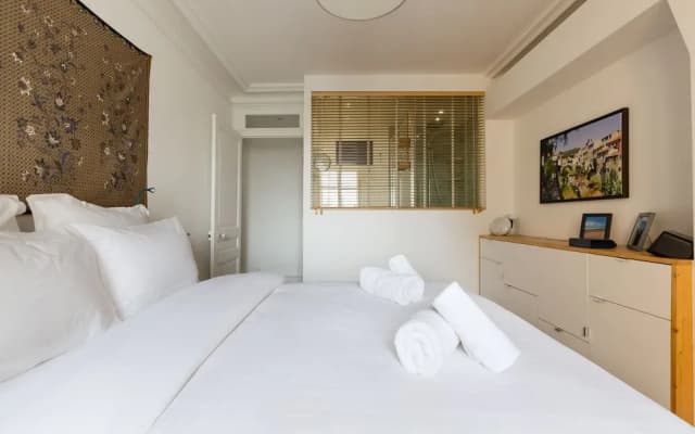 A la mode in Batignolles - photo 5