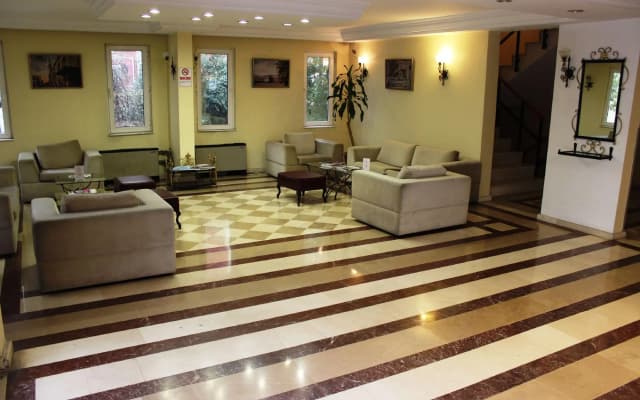 Comfort Hotel East Melbourne - photo 2