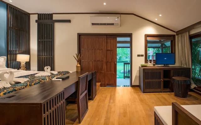 Dasein Chalong Bay Hotel - photo 4