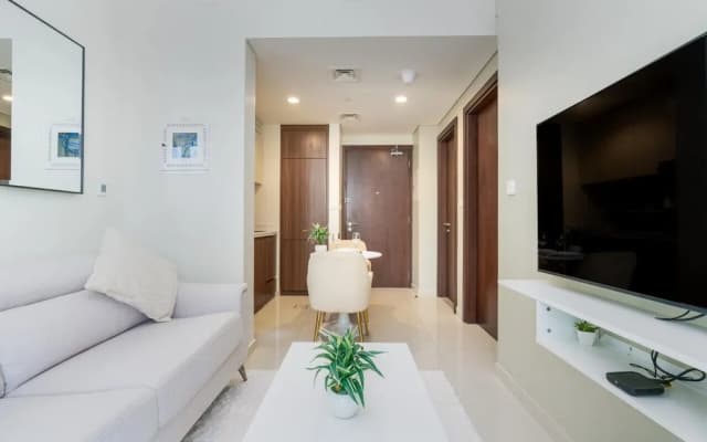 Fascinating 1 BR at Vera - photo 2