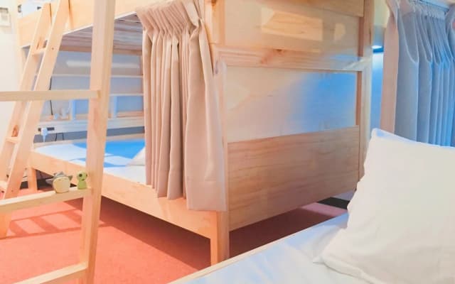 Guesthouse Gloire - Hostel - photo 5