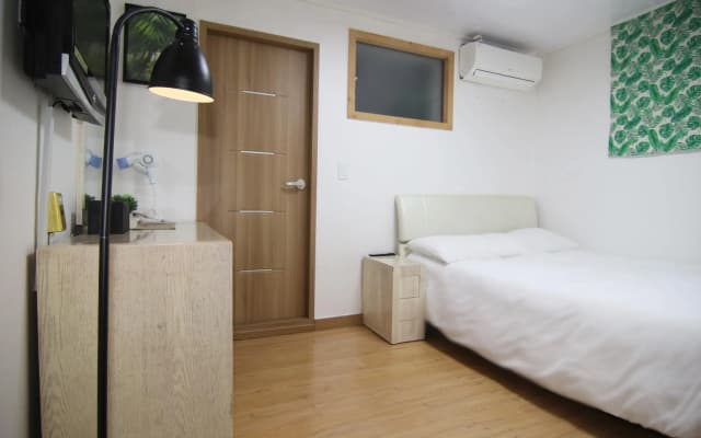 Hotel FA - photo 2