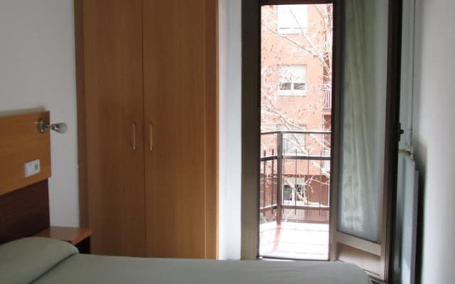 Hostal Ballestero - photo 4