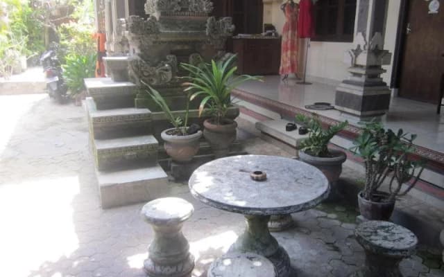 Satwa 4 Homestay - photo 4