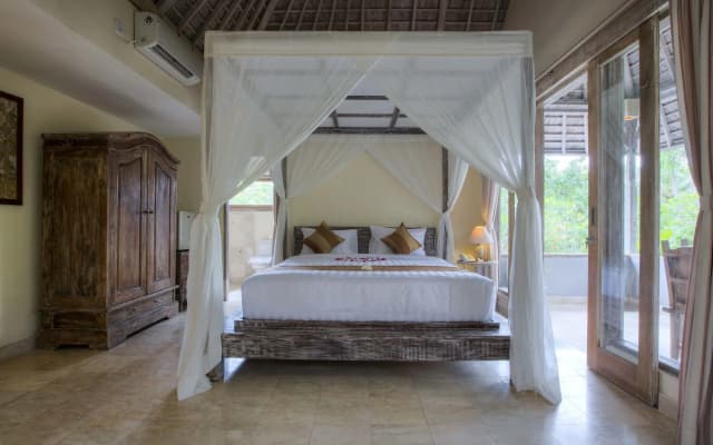 Royal Villa Jepun - photo 4