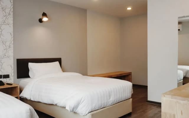 Peppery Hills Hotel - photo 4