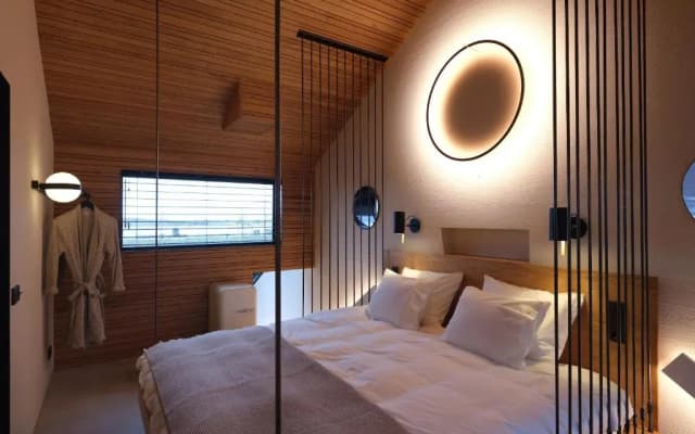vondice hotel - photo 4