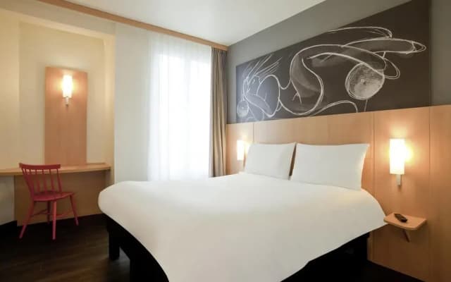 Mercure Paris Butte Montmartre Basilique - photo 2