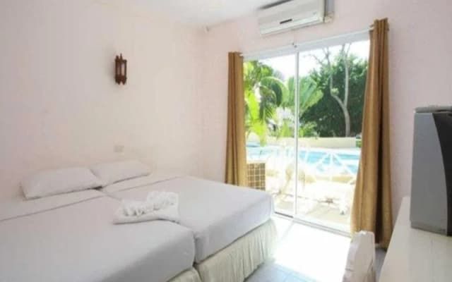 Chomtawan Resort(ชมตะวัน รีสอร์ท) - photo 2