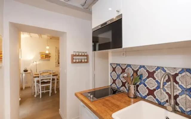 Sunny Marais Studio 303 - photo 4