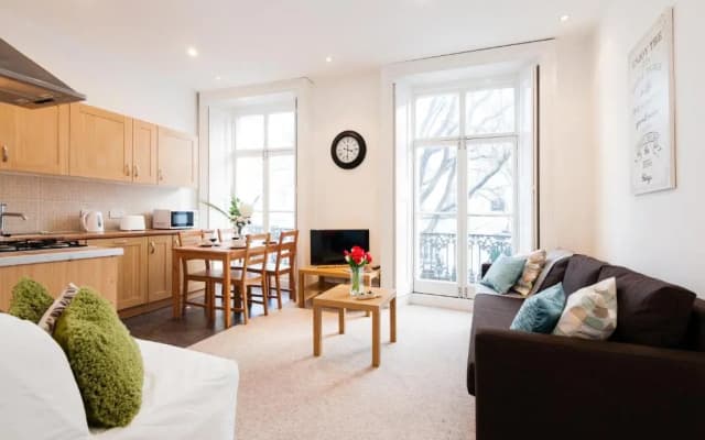 Dream South Kensington Apartment - photo 4