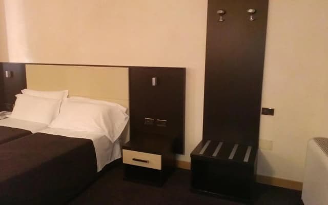 Hotel Tritone - photo 4