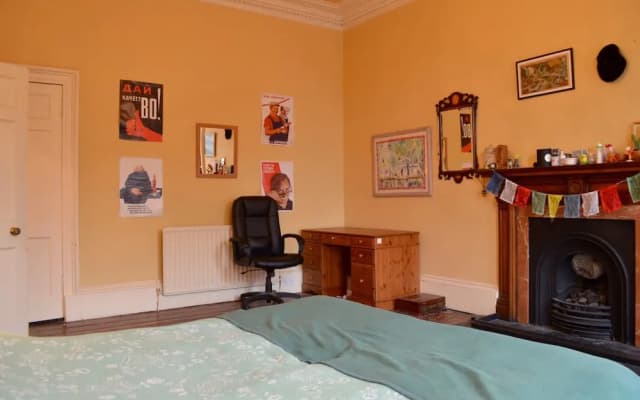 Central Edinburgh New Town Flat - photo 5