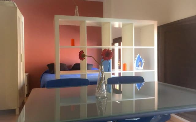 Barcelona City Apartment - photo 2