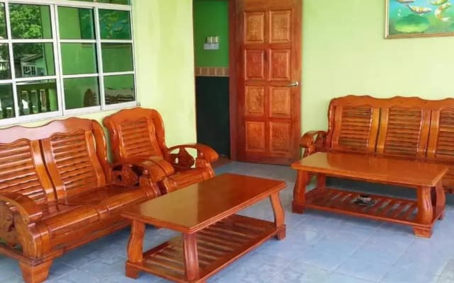 Tempasuk Homestay - photo 5