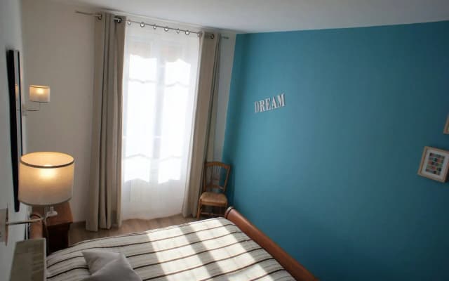 Apartment - Old Nice - Garibaldi Bonaparte - 3 BDR - 2 bath - AC - Balcony - photo 4
