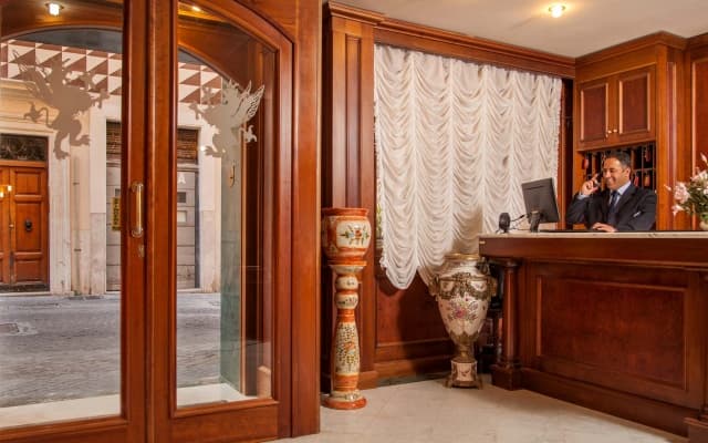 Hotel Grifo - photo 2