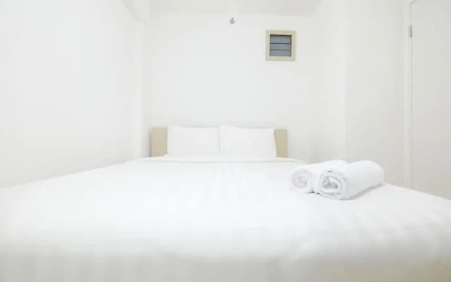 Simply & Clean Bassura City Apartment - photo 3