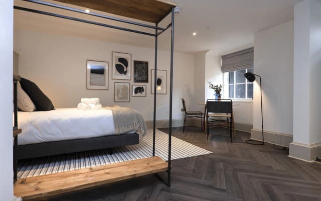 29 Queen Street Aparthotel - photo 5