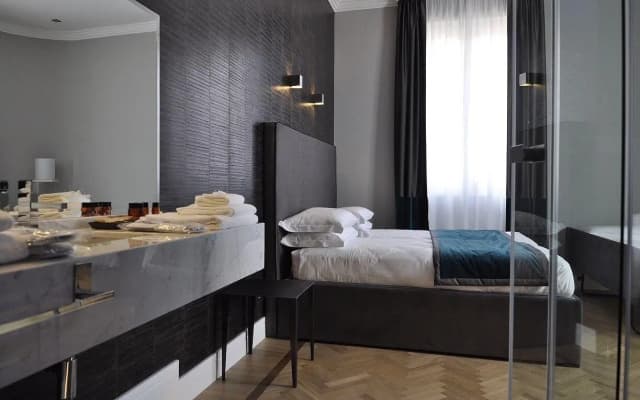 Place 24 Suites & Wellness - photo 2