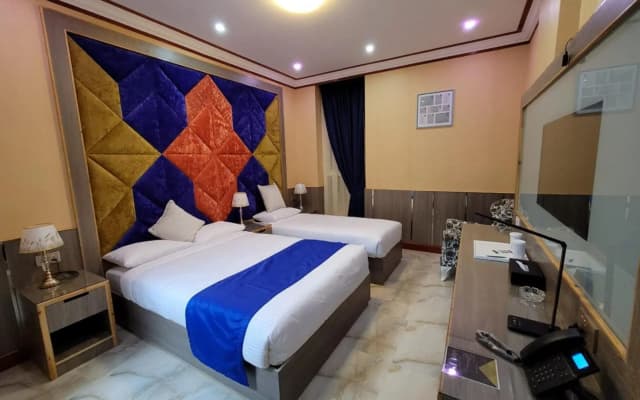 Camphor Hotel - photo 5
