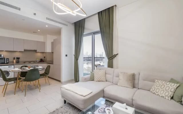 Lavish 2BR Apartment in Sobha Creek Vistas Reserve - photo 4