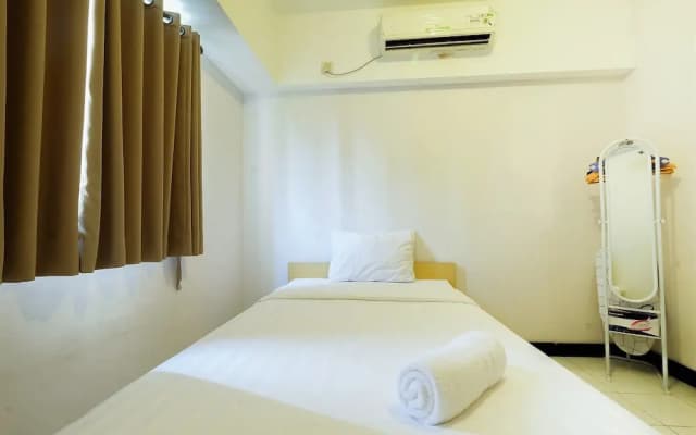 Pool View @ The Wave Apartment near Epicentrum Kuningan - photo 2