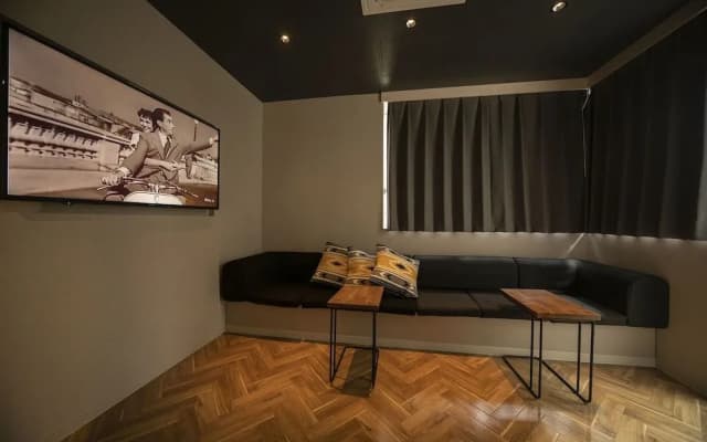 The Theater Hostel Akasaka - photo 2