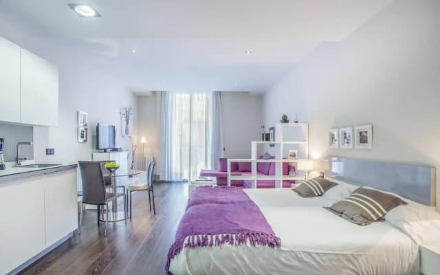 Gran Via Suites - photo 4