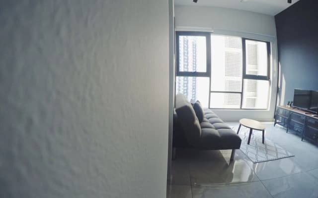 Luxury Pool View Suite @ JB - photo 3