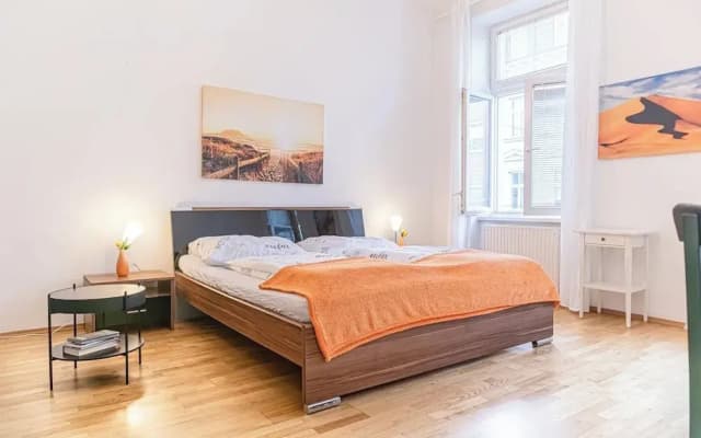 Cozy 2BR Apt Near Vienna Center - photo 3